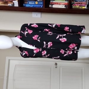 Blk & pink rose blouse...